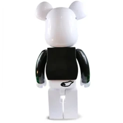 1000% MLB x Bearbrick Snoopy (White Sox)