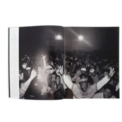 Yo ! the early days of hip-hop photographs by Sophie Bramly